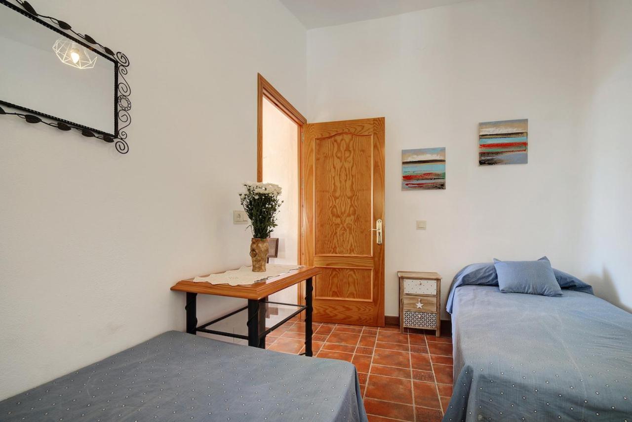 高辛Casa Almoraima别墅 外观 照片